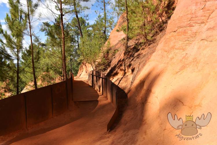 Le Sentier des Ocres