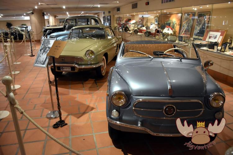 Collection de Voitures Anciennes de S.A.S. | Renault Floride & Fiat 600 Jolly from Princess Grace