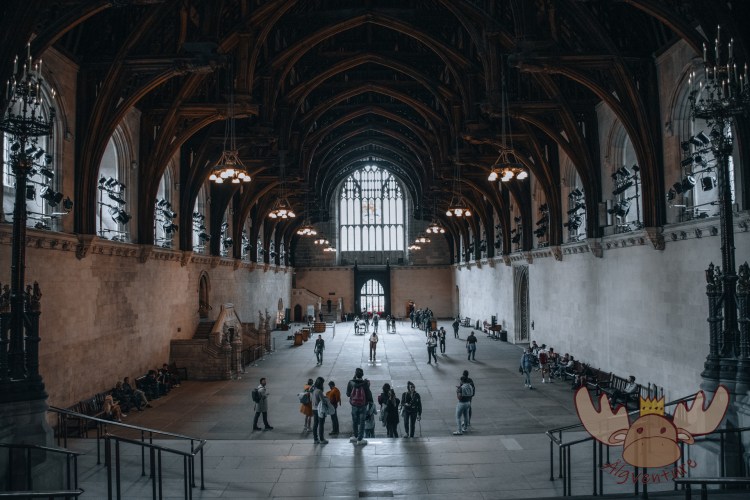 London | Westminster Hall, die große Vorhalle zum britischen Parlament im Westminster Palace - Westminster Hall, the main hall of the British Parliament in Westminster Palace