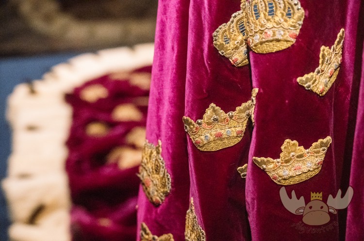 Stockholm | Königliche Robe - Royal RobeEine wertvolle königliche Robe in der Schatzkammer des Königspalastes in Stockholm. - A precious royal robe in the treasury of the Royal Palace in Stockholm.