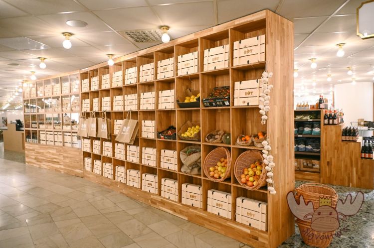 Stockholm | Feinkost im Untergeschoss der Nordiska Kompaniet - Delicatessen in the basement of the Nordiska Kompaniet