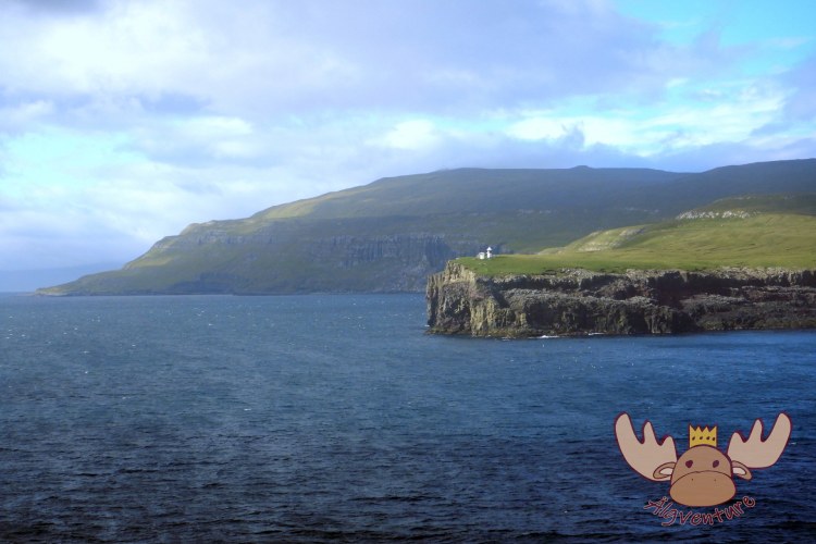 Norrönna | Die Färöer Inseln kommen in Sicht. - The Faroe Islands come into view