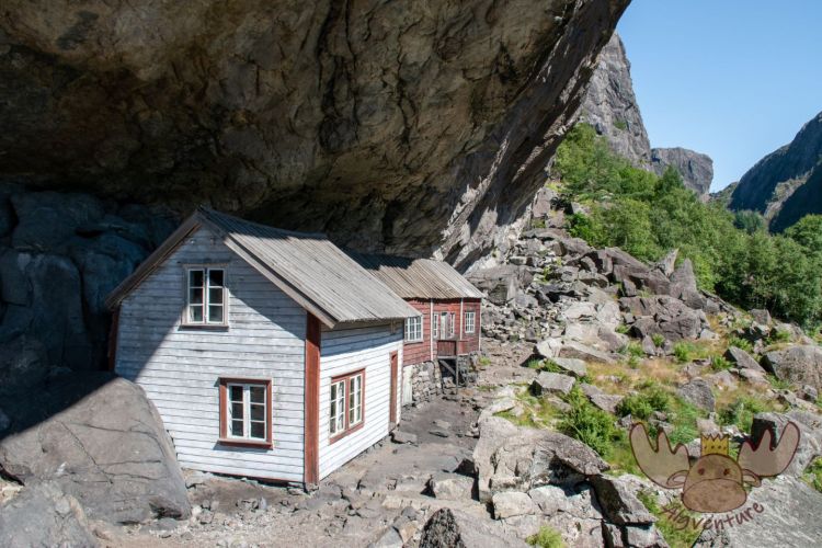 Helleren i Jøssingfjord |