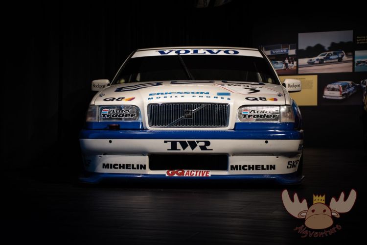 World of Volvo | Volvo fuhr als einziger Hersteller mit einem Kombi (Volvo 850 Estate BTCC, 1994) in der Britischen Tourenwagenmeisterschaft. - Volvo was the only manufacturer to enter an estate car (Volvo 850 Estate BTCC, 1994) in the British Touring Car Championship.